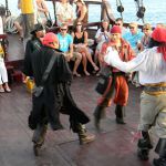 stc-id0115-pirate-ship-tour-and-dinner-04